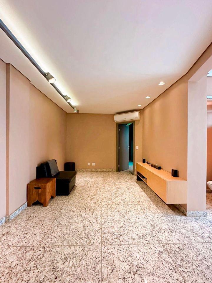 Apartamento, Funcionários, 3 Quartos, 2 Vagas, 2 Suítes