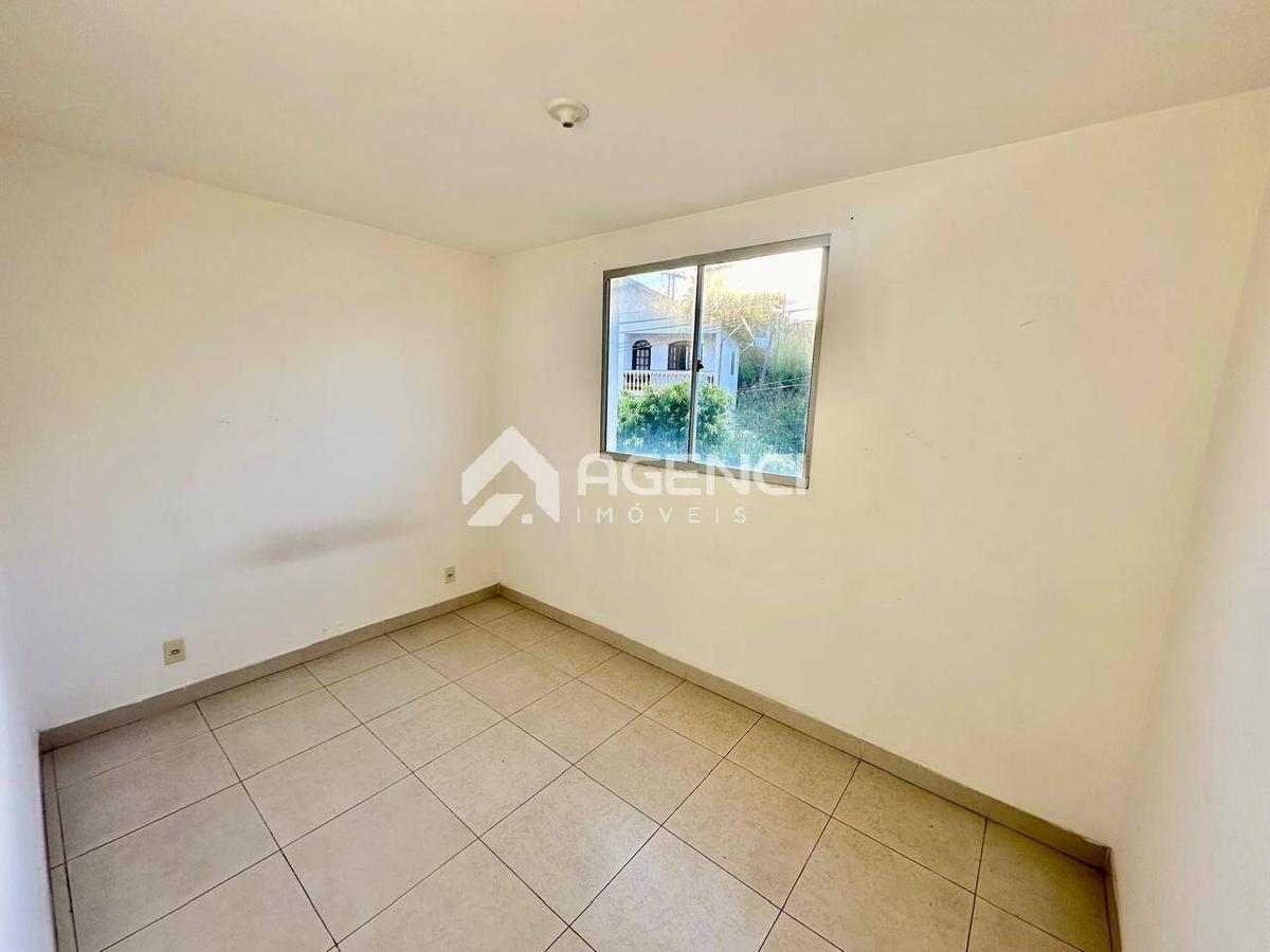 Apartamento, Camargos, 3 Quartos, 0 Vaga, 0 Suíte