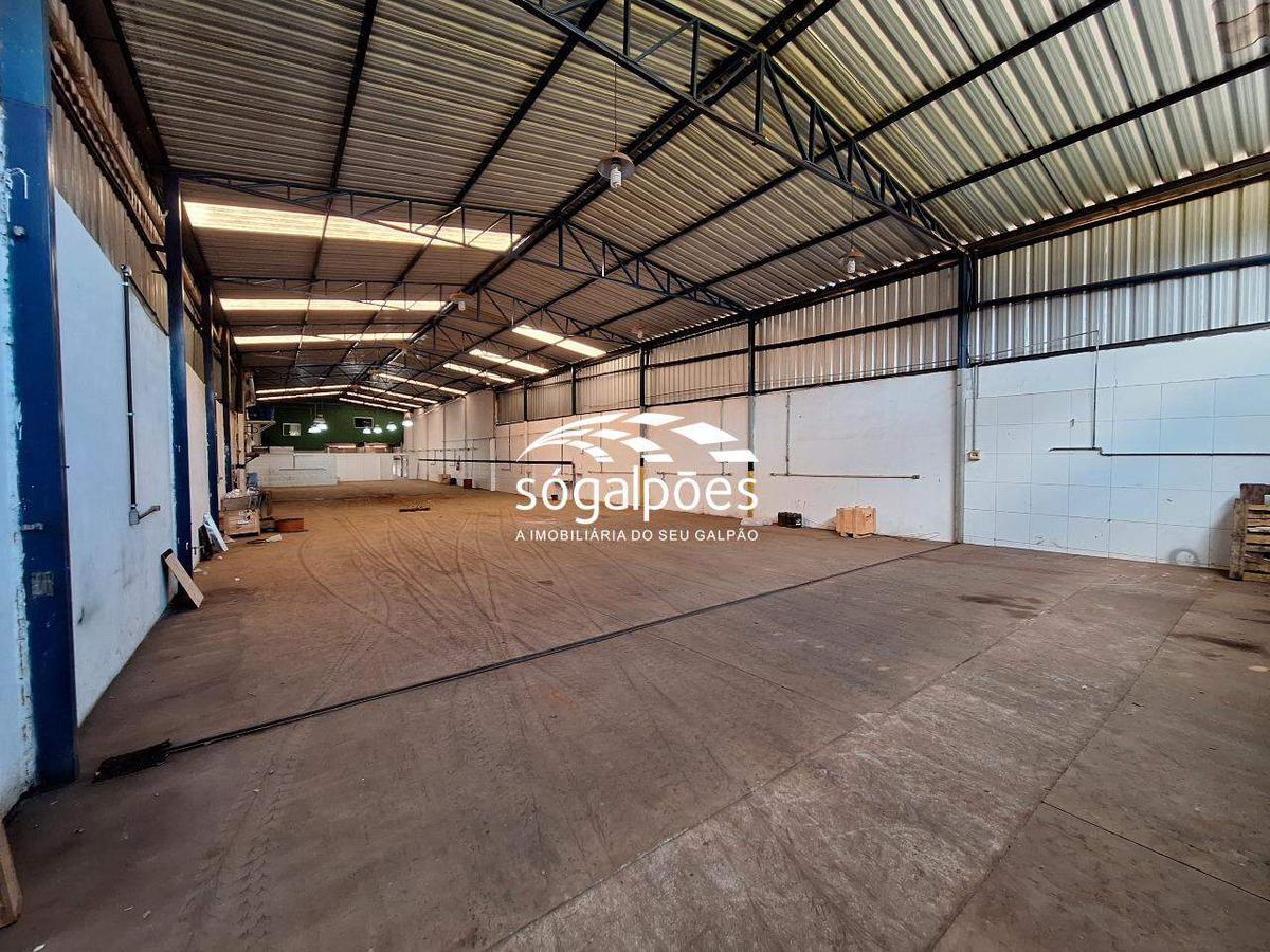 Galpão, Jardim Canadá, 4 Vagas