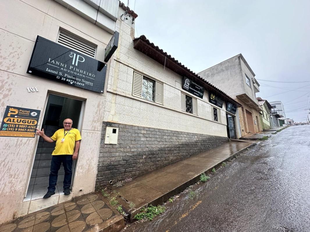 Quitinete, Centro, 0 Quarto, 0 Vaga