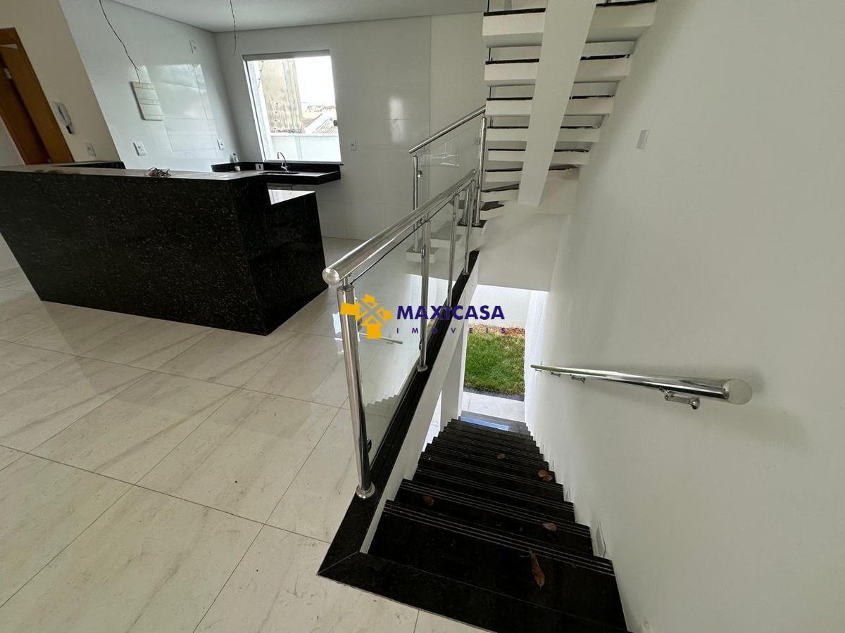 Casa, Santa Amélia, 3 Quartos, 2 Vagas, 1 Suíte