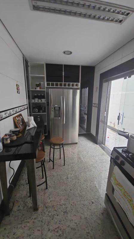 Quitinete, Jaraguá, 1 Quarto, 0 Vaga, 1 Suíte