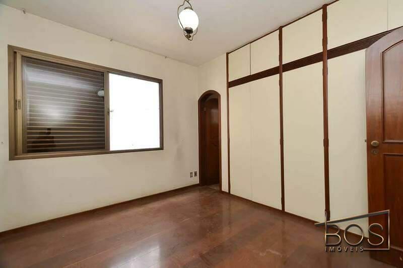 Apartamento, Funcionários, 4 Quartos, 3 Vagas, 2 Suítes