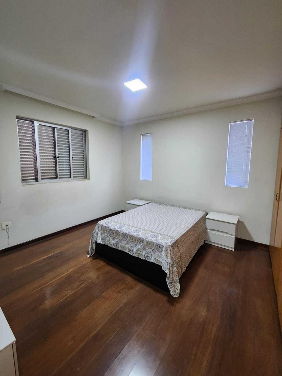 Apartamento, Jaraguá, 5 Quartos, 4 Vagas, 1 Suíte
