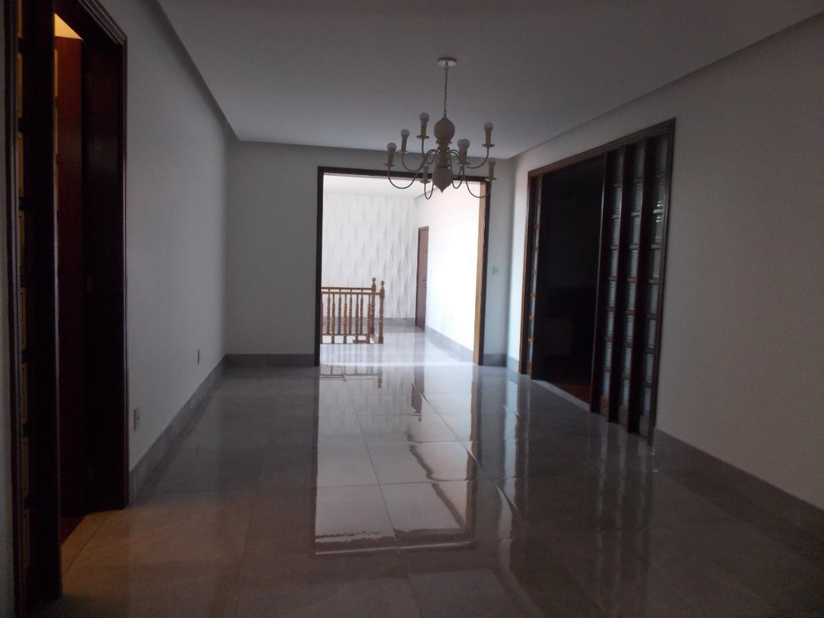 Casa, Betânia, 5 Quartos, 3 Vagas, 1 Suíte