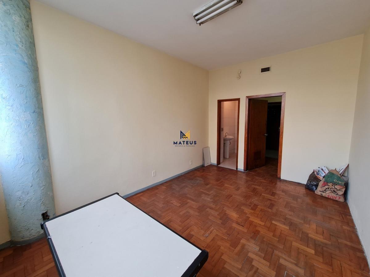 Galpão, Centro, 0 Quarto, 0 Vaga