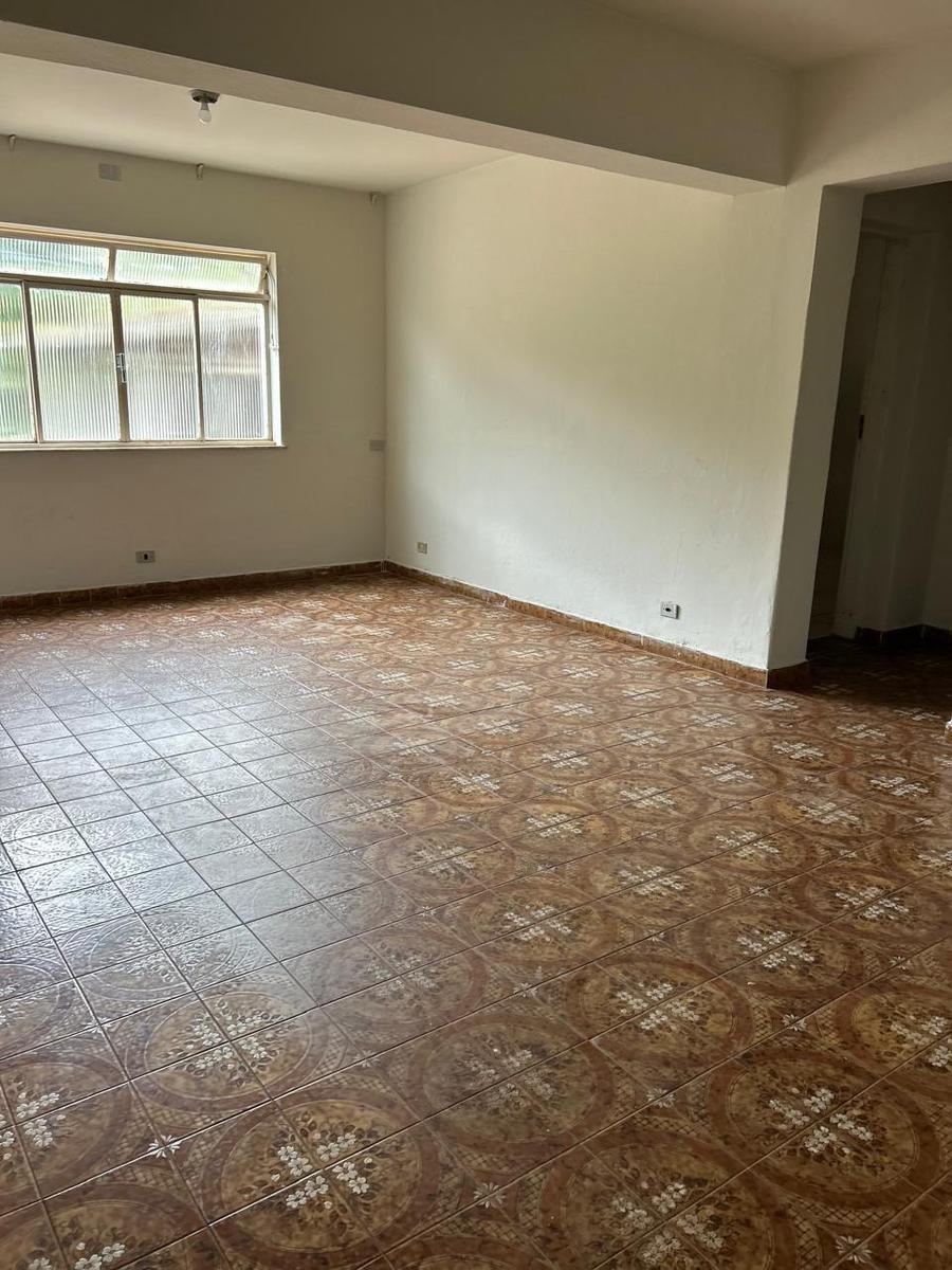 Casa, Centro, 3 Quartos, 0 Vaga, 1 Suíte