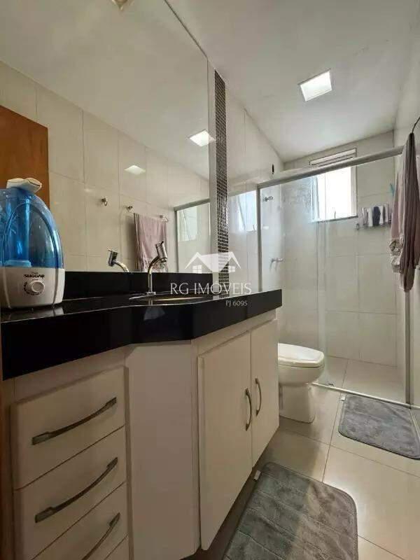 Apartamento, Barreiro, 3 Quartos, 2 Vagas, 1 Suíte