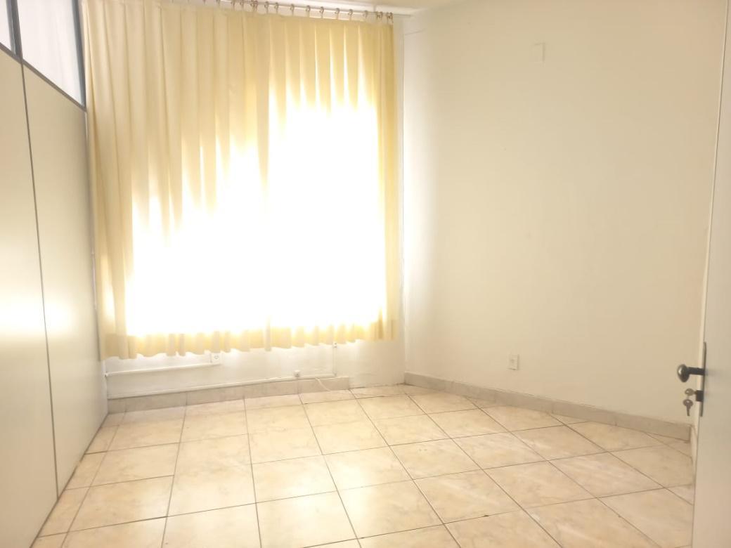 Casa Comercial, Floresta, 1 Quarto