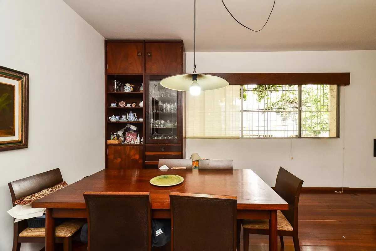 Apartamento, Lourdes, 4 Quartos, 2 Vagas, 1 Suíte