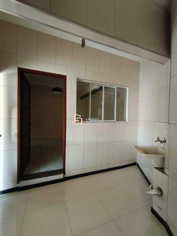 Casa, Inconfidentes, 2 Quartos, 4 Vagas