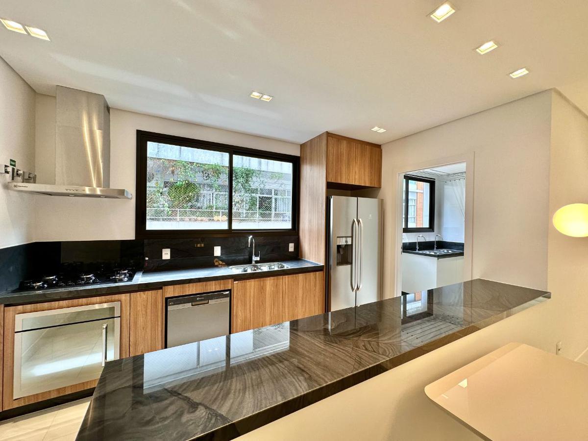 Apartamento, Savassi, 3 Quartos, 2 Vagas, 3 Suítes