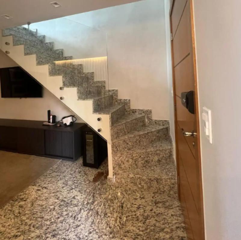 Cobertura, Cruzeiro, 2 Quartos, 2 Vagas, 2 Suítes