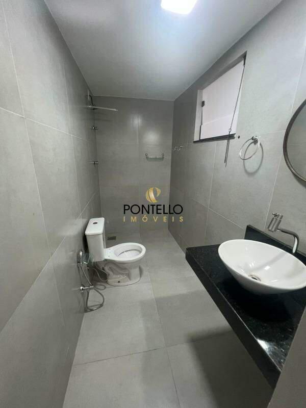 Casa, Jardim Arizona, 4 Quartos, 4 Vagas, 1 Suíte