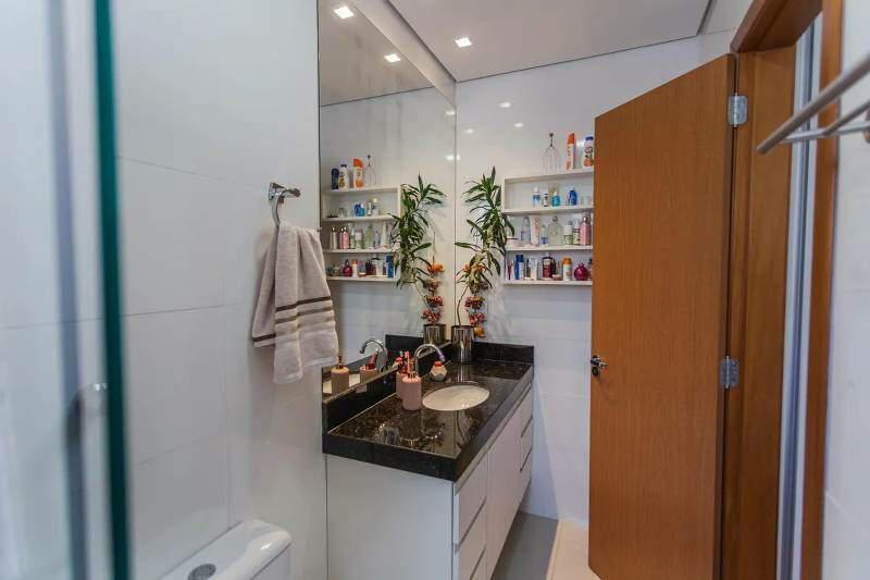 Apartamento, Serra, 2 Quartos, 2 Vagas, 1 Suíte