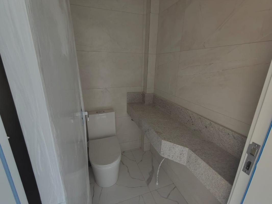 Casa, Candelária, 2 Quartos, 2 Vagas, 2 Suítes
