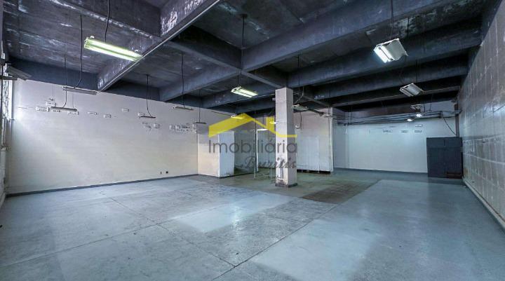 Casa, Estoril, 36 Vagas, 2 Suítes