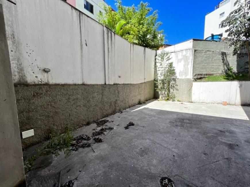 Andar, Ouro Preto, 0 Quarto, 3 Vagas