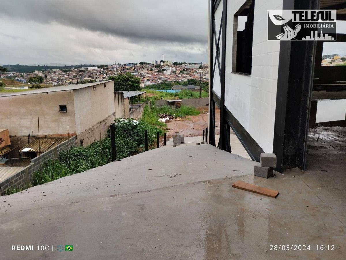 Galpão, Jardim Ribeiro, 0 Quarto, 0 Vaga