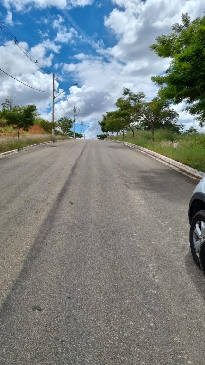 Lote, Centro, 0 Quarto, 0 Vaga