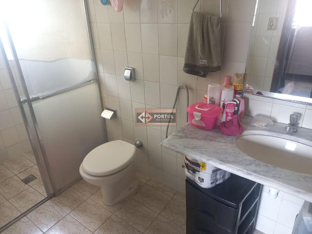 Casa, Planalto, 4 Quartos, 4 Vagas, 1 Suíte