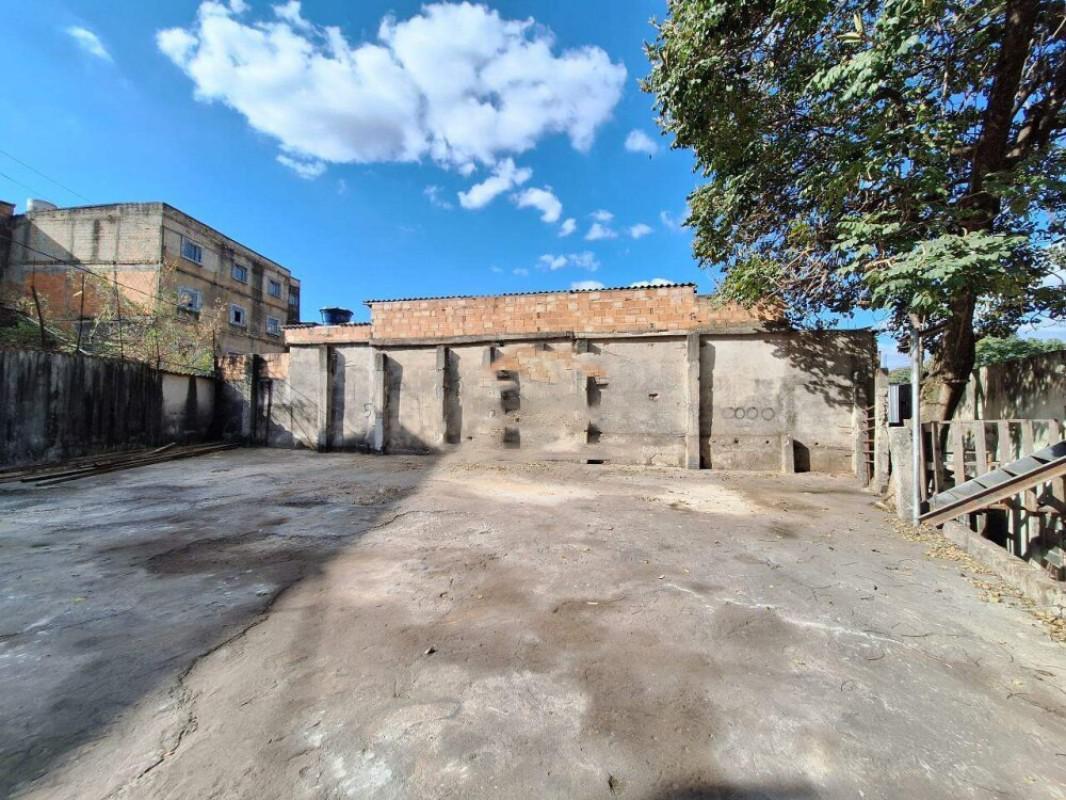 Lote, Jardim Filadélfia, 0 Quarto, 0 Vaga