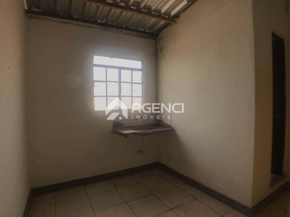 Casa, Santa Maria, 3 Quartos, 0 Vaga, 1 Suíte