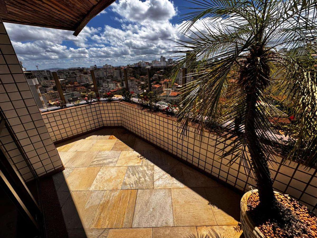 Cobertura, Cidade Nova, 4 Quartos, 4 Vagas, 1 Suíte