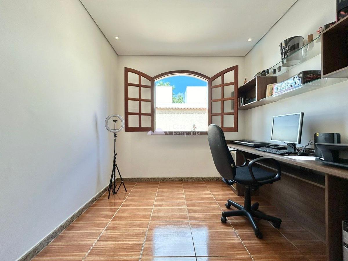 Casa, Itapoã, 4 Quartos, 6 Vagas, 1 Suíte