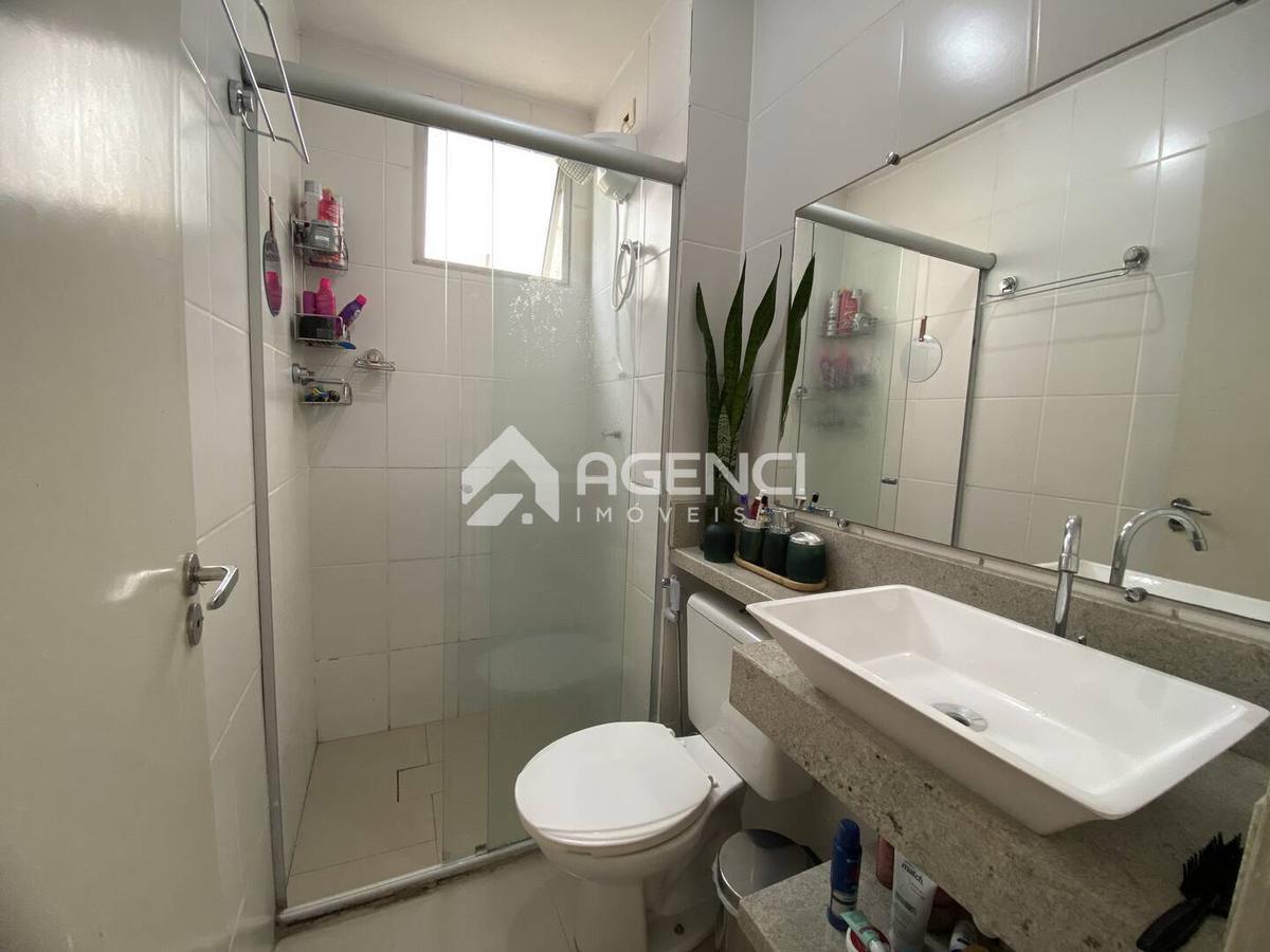 Cobertura, Camargos, 2 Quartos, 0 Vaga, 0 Suíte