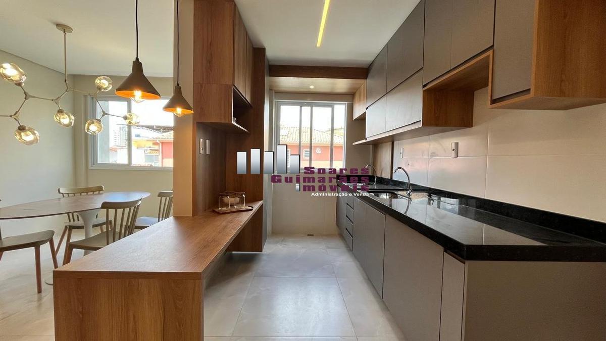 Apartamento, Sagrada Família, 3 Quartos, 2 Vagas, 1 Suíte