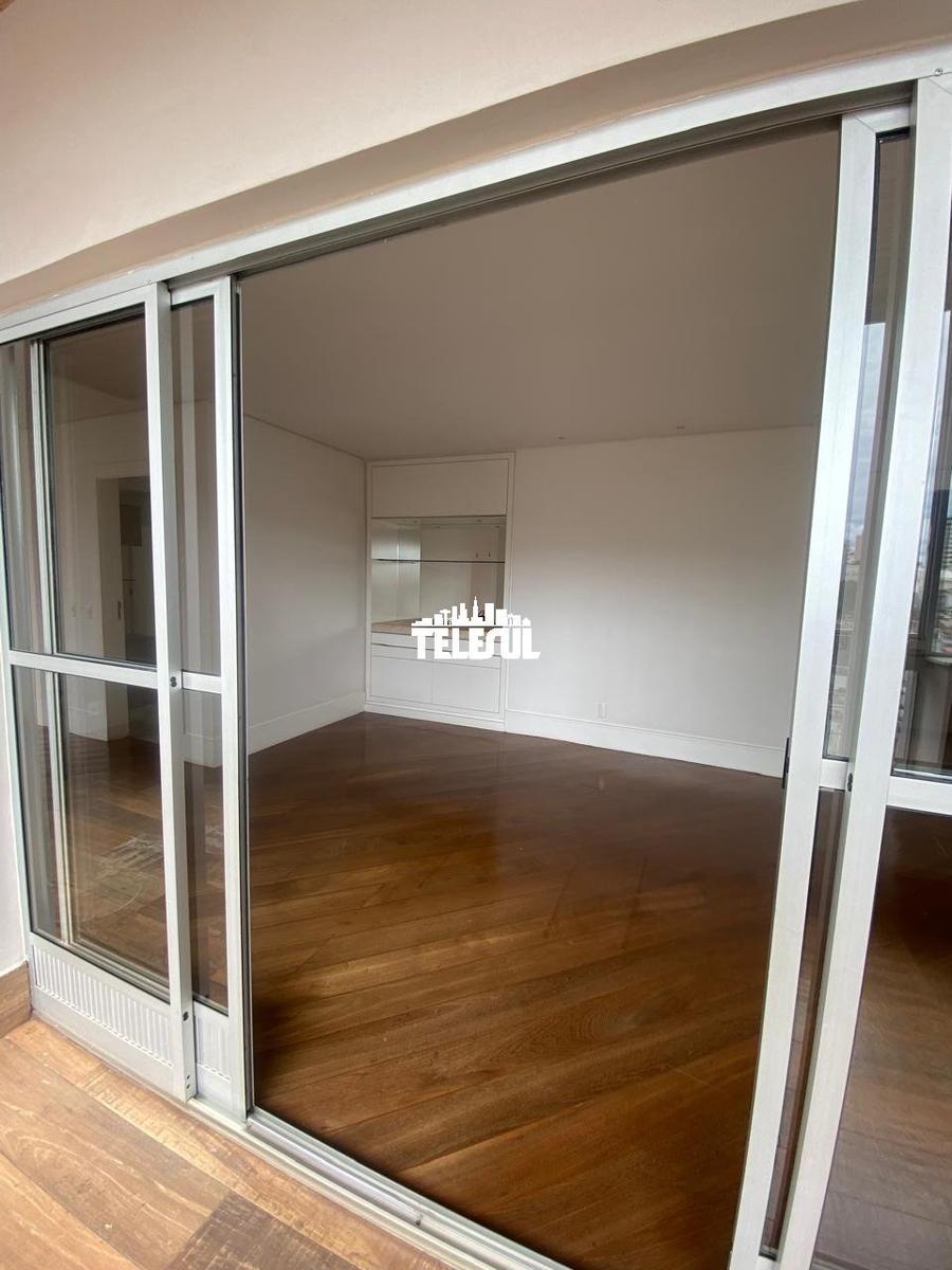 Apartamento, Centro, 4 Quartos, 2 Vagas, 2 Suítes