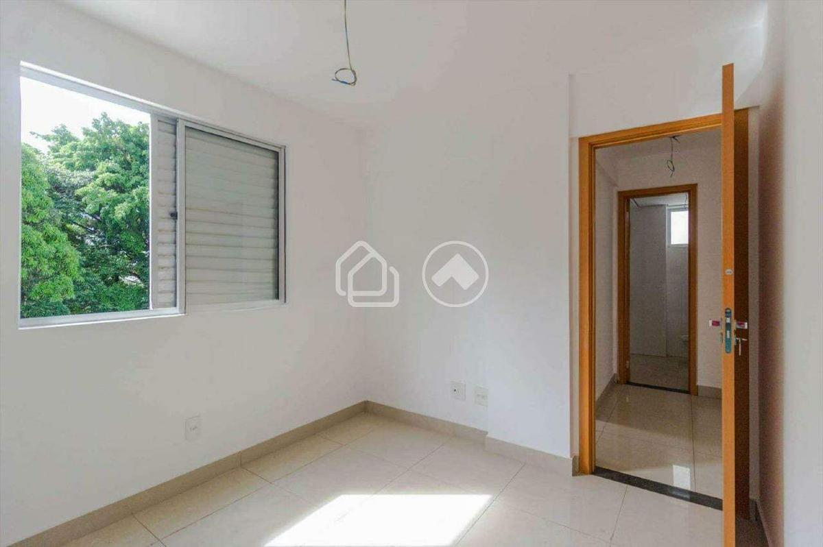 Apartamento, Serrano, 3 Quartos, 2 Vagas, 1 Suíte