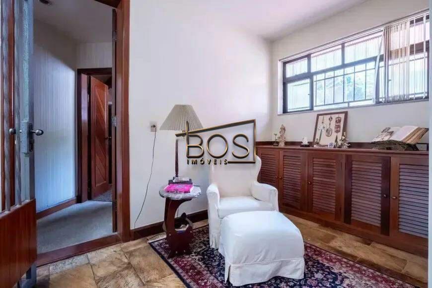 Casa, Mangabeiras, 4 Quartos, 6 Vagas, 3 Suítes