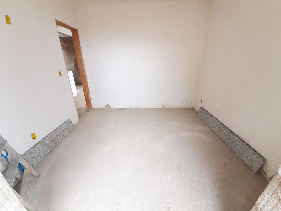 Cobertura, Coqueiros, 2 Quartos, 1 Vaga, 1 Suíte