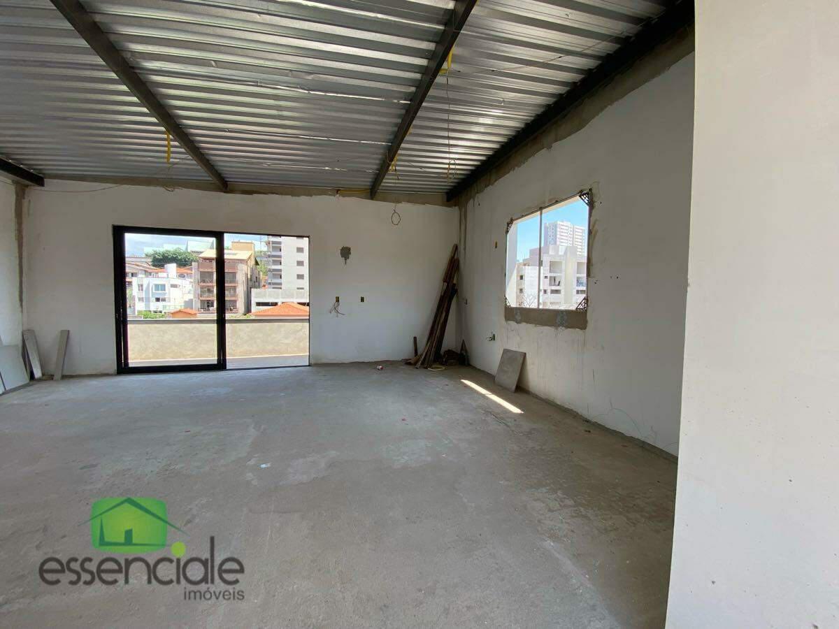 Cobertura, Jardim Riacho das Pedras, 4 Quartos, 3 Vagas, 2 Suítes