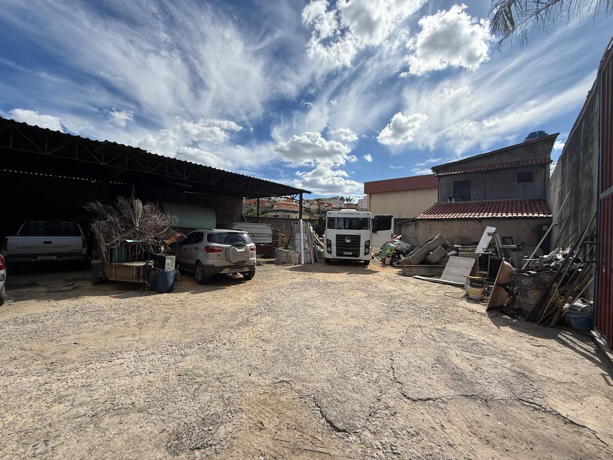 Galpão, Santa Cruz, 0 Quarto, 0 Vaga