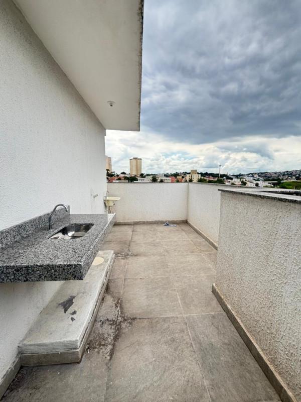 Cobertura, Vila Clóris, 3 Quartos, 2 Vagas, 1 Suíte