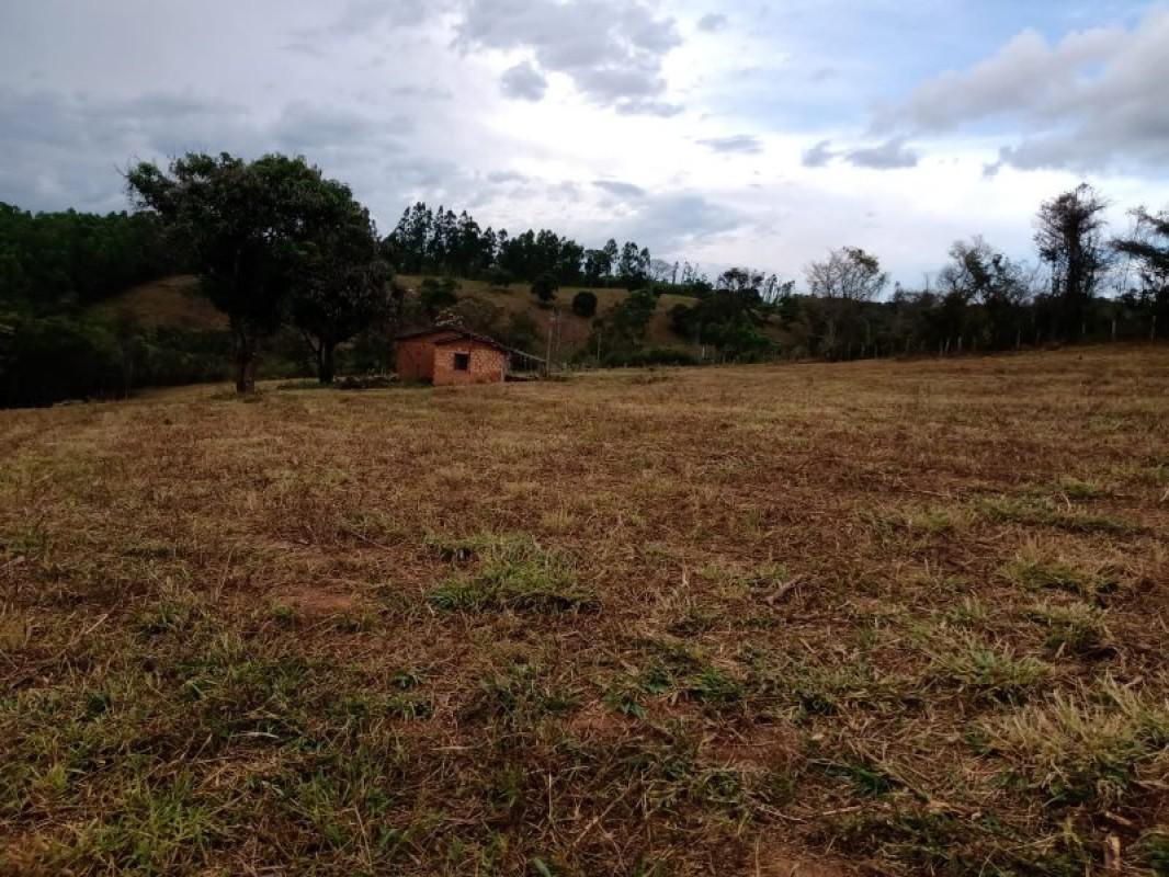 Lote, Centro, 0 Quarto, 0 Vaga