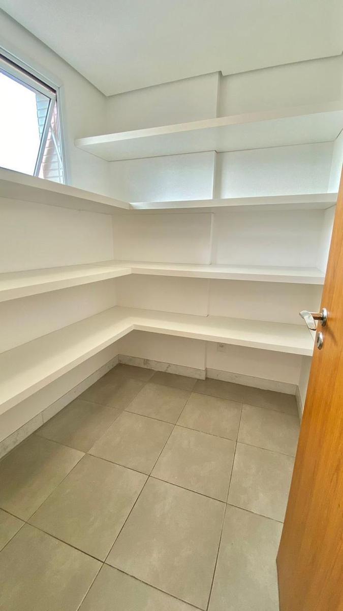 Apartamento, São José, 4 Quartos, 4 Vagas, 4 Suítes