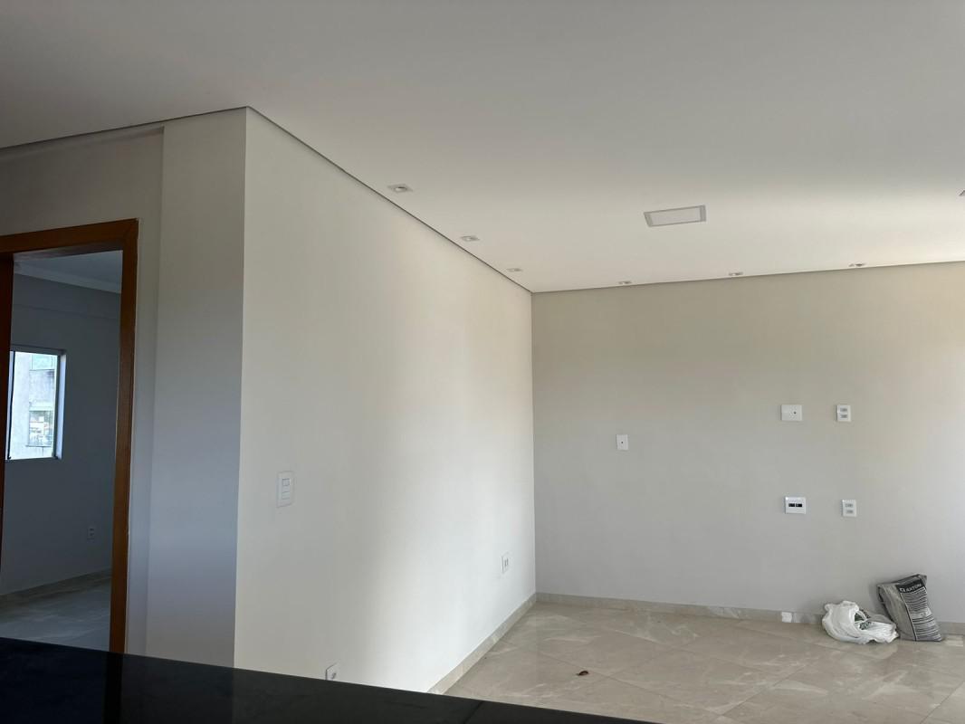 Casa, Jardim Vitória, 2 Quartos, 1 Vaga