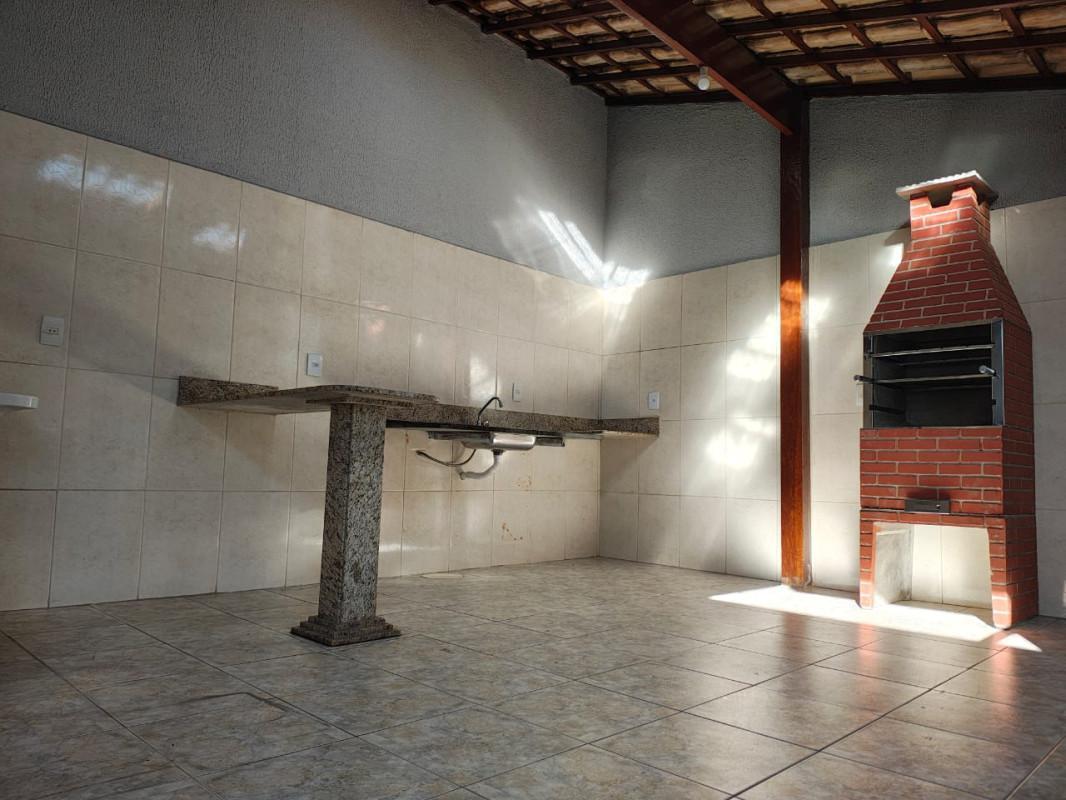Casa, Santa Mônica, 3 Quartos, 2 Vagas, 1 Suíte