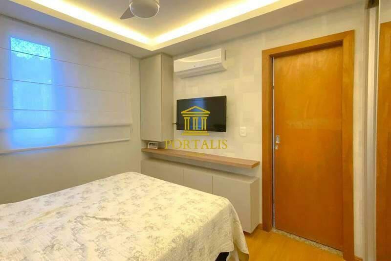 Cobertura, Serra, 3 Quartos, 2 Vagas, 1 Suíte