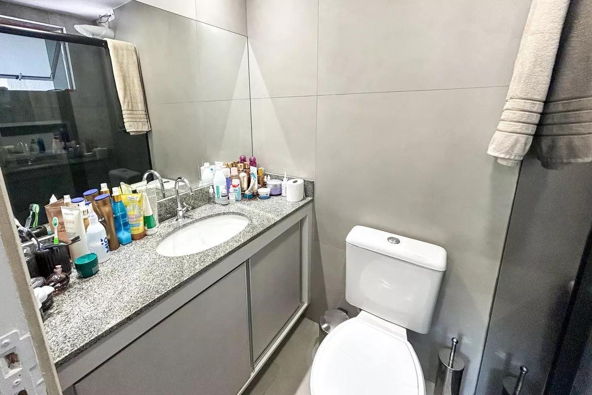 Apartamento, Castelo, 3 Quartos, 1 Vaga, 1 Suíte