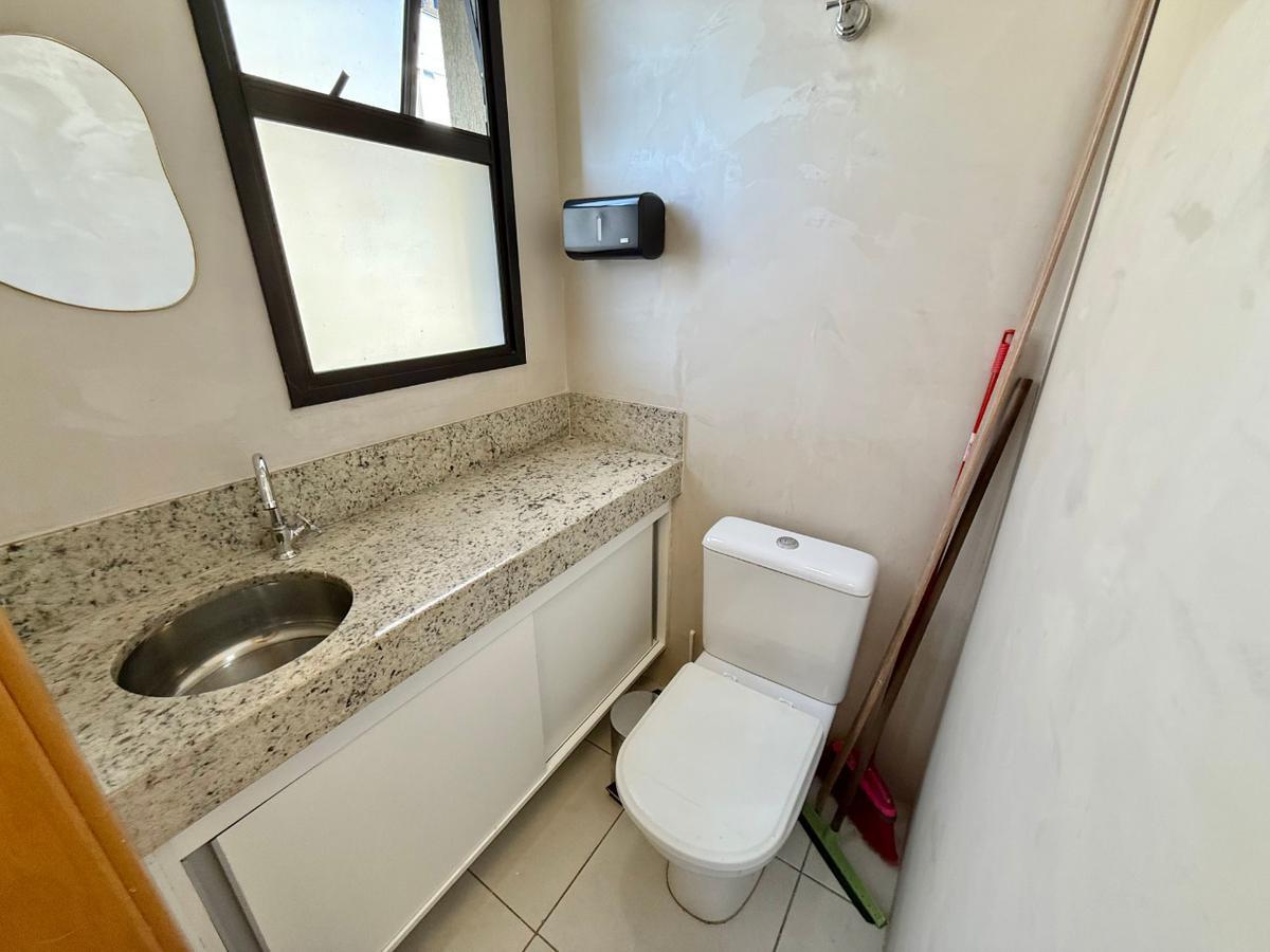 Sala, São José, 0 Quarto, 1 Vaga