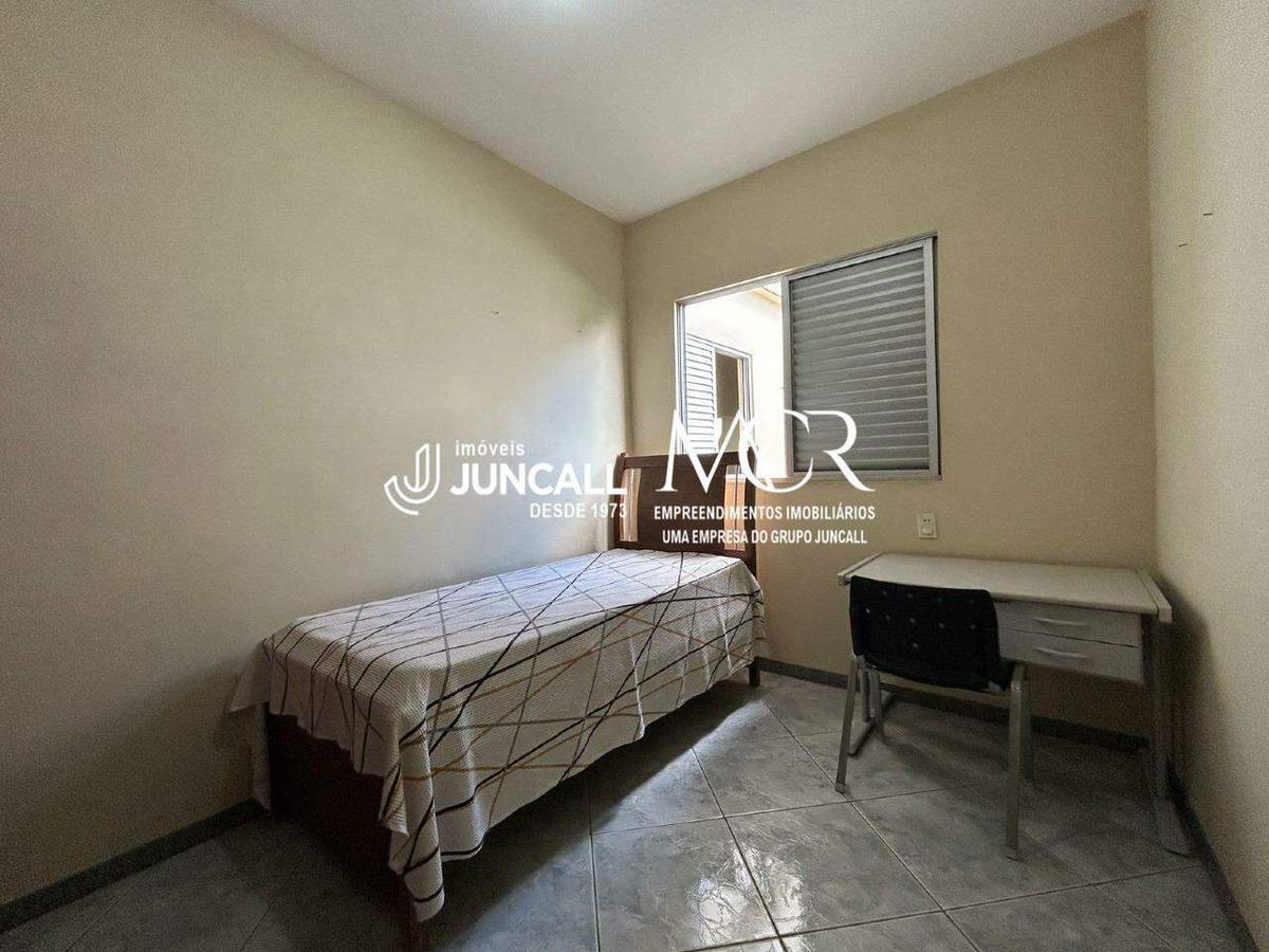 Casa, Concórdia, 5 Quartos, 2 Vagas, 1 Suíte
