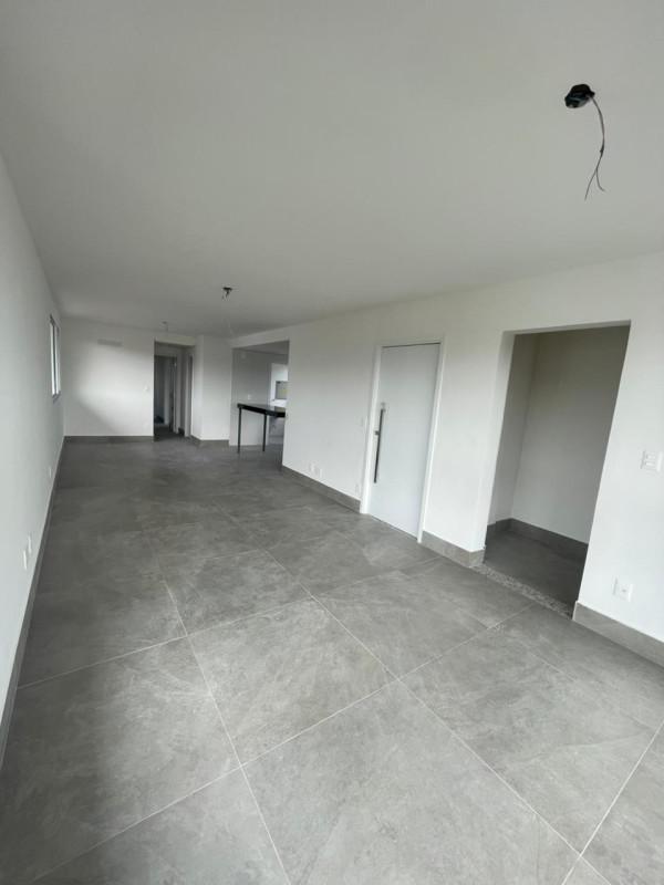 Apartamento, Castelo, 4 Quartos, 3 Vagas, 4 Suítes