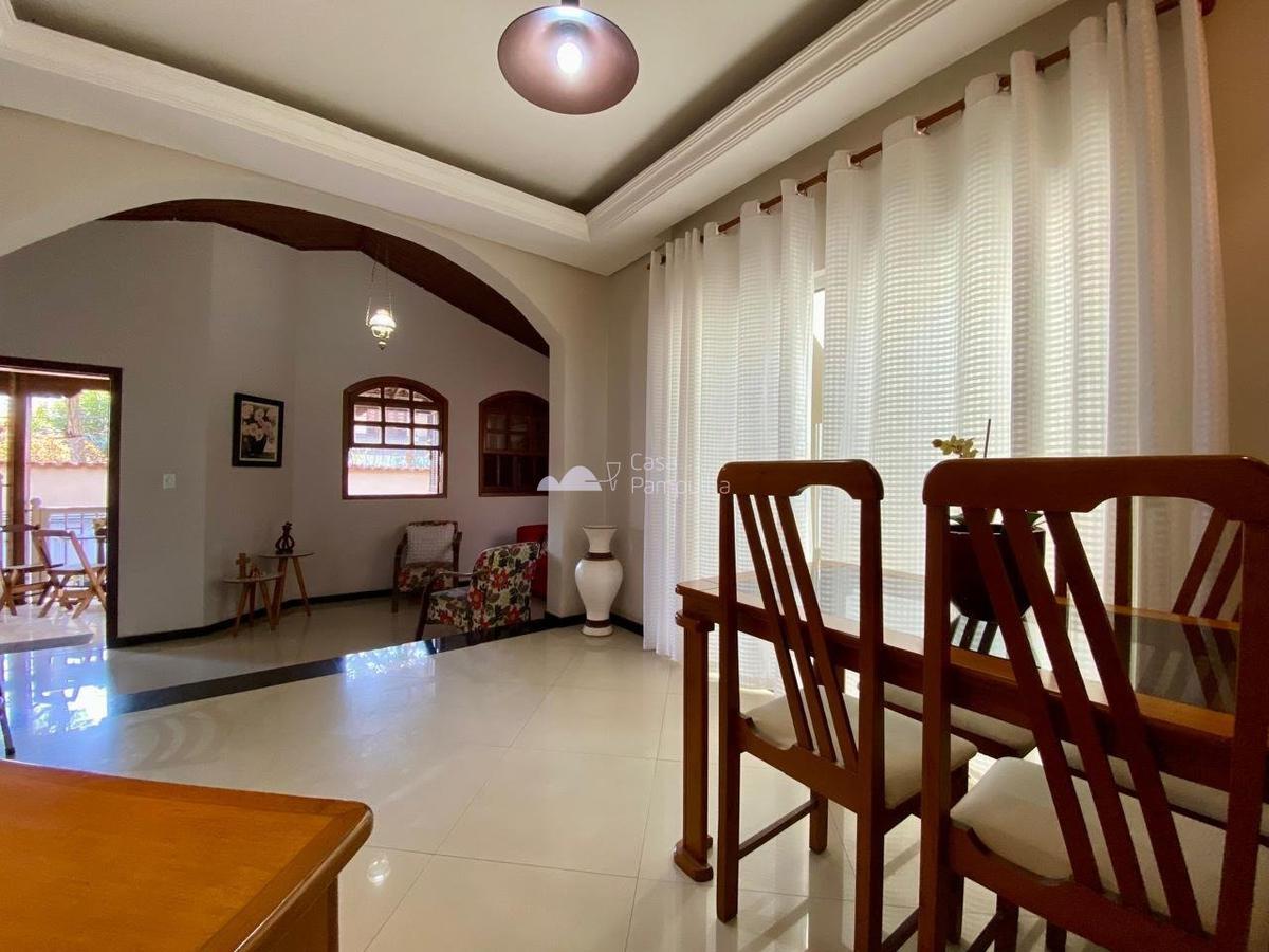 Casa, Planalto, 3 Quartos, 2 Vagas, 1 Suíte