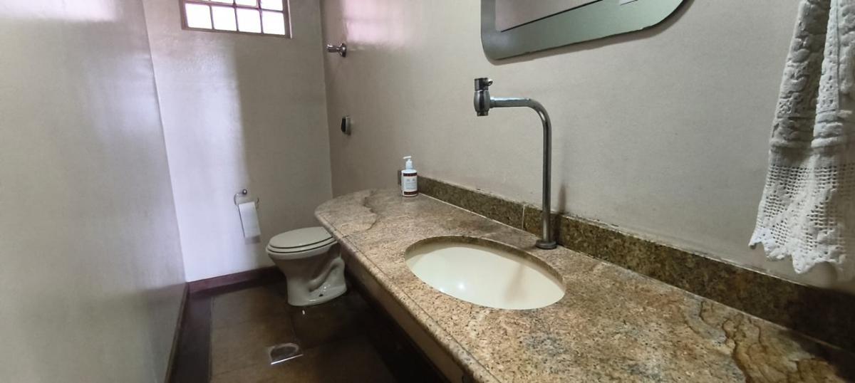 Casa, Santa Lúcia, 6 Quartos, 3 Vagas, 1 Suíte