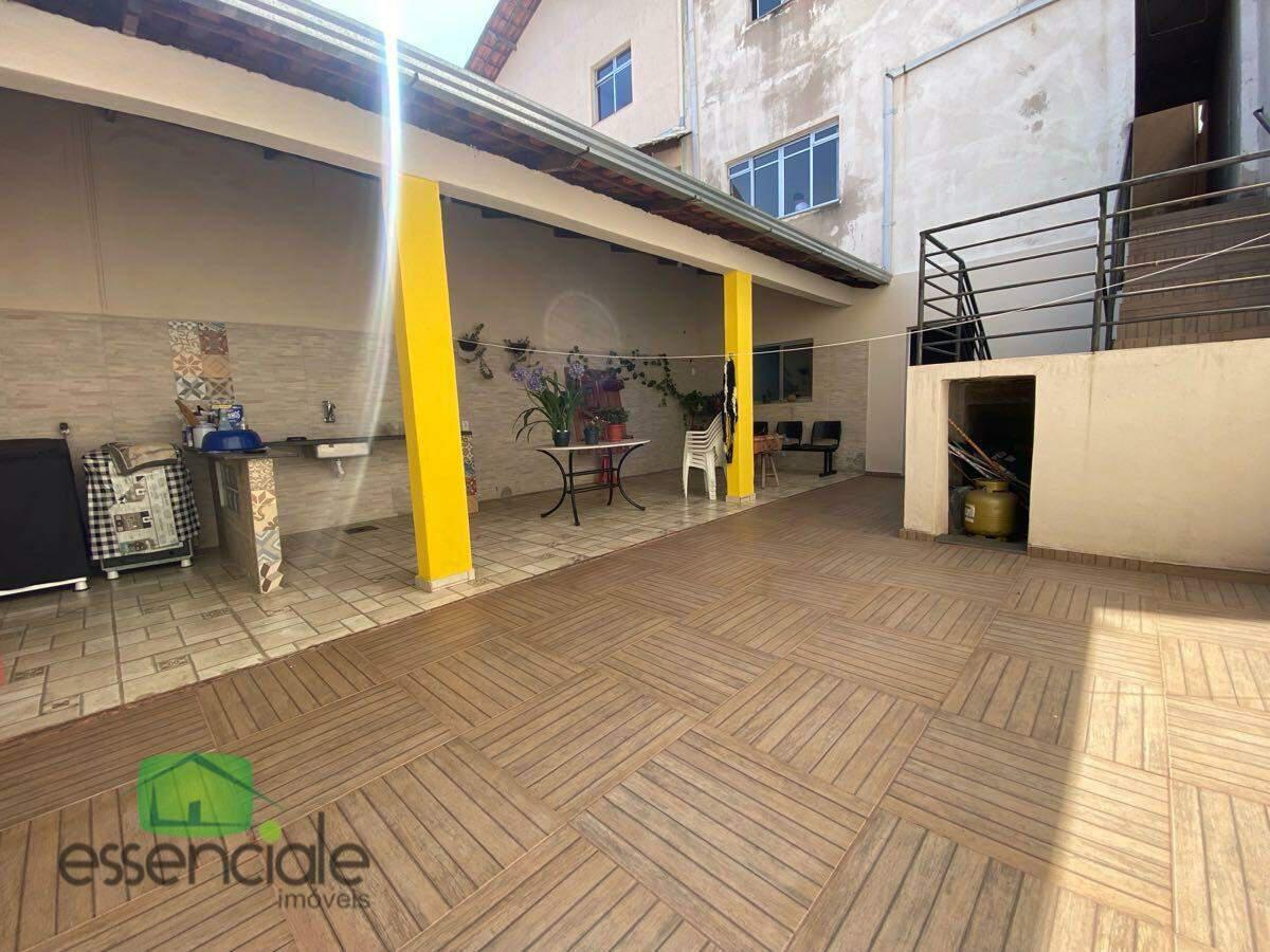 Casa, Jardim Riacho das Pedras, 4 Quartos, 2 Vagas, 1 Suíte